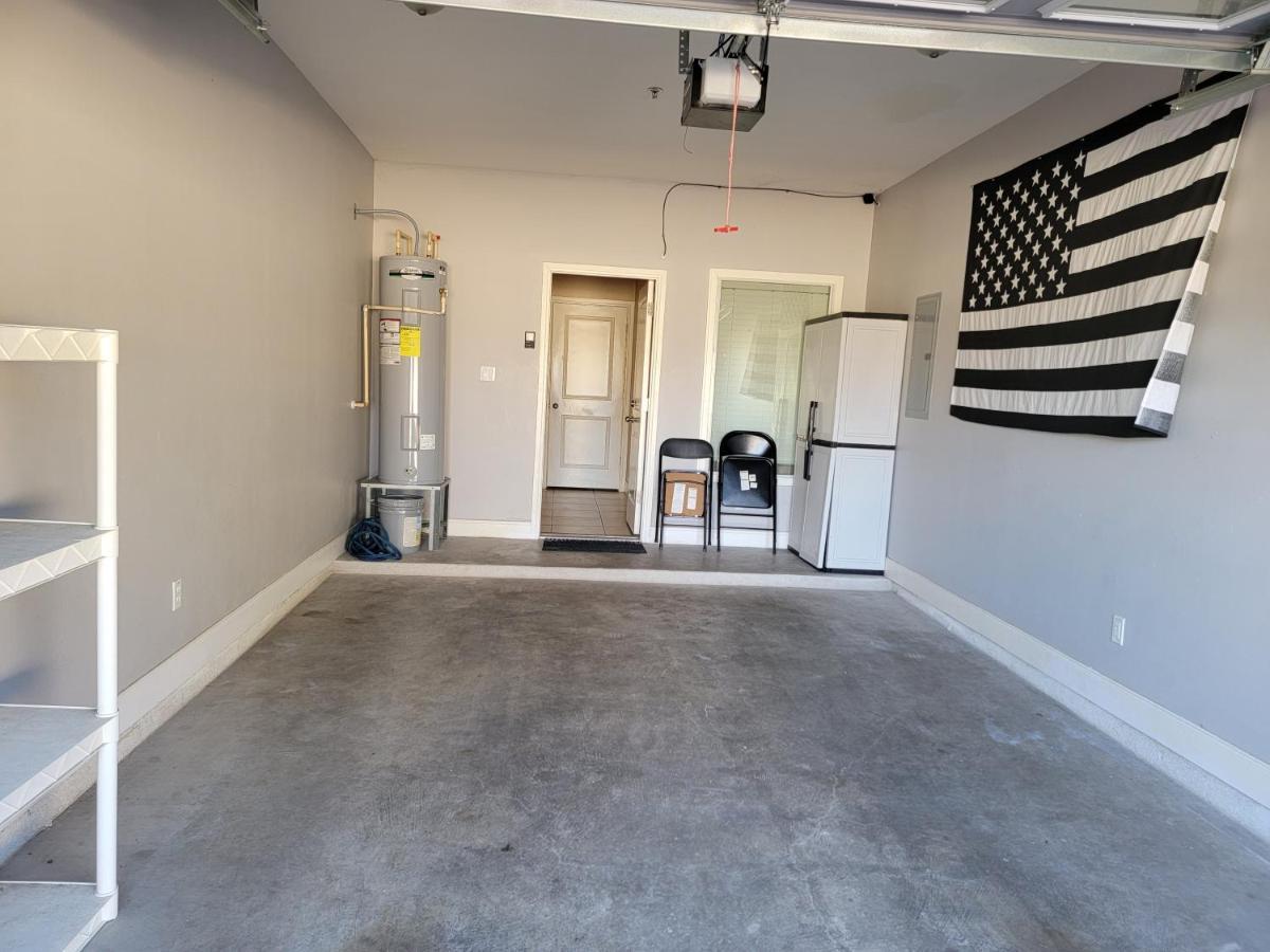 Modern, Private, Smart 4 Bedroom Condo In Desirable Location In Mcallen With Pool! Εξωτερικό φωτογραφία